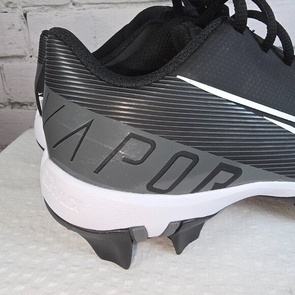 YOUTH NIKE VAPOR BASEBALL CLEATS BLACK WITH WHITE STRIPING SIZE 3.5 NWOT - Picture 3 of 10